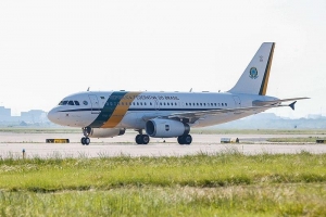 Lula quer comprar novo avião com quarto maior