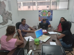 Legislativo: Vereador Ademir Figueiredo busca implantação de fábrica de ração em Rosário Oeste-MT