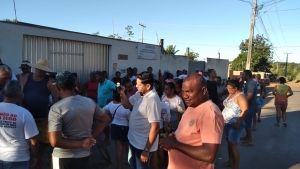 Pescadores de Leverger protestam contra projeto que proíbe a pesca em MT