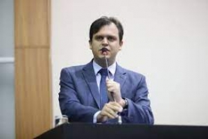 Liderança de Thiago em ROO