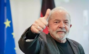 Lula pagou R$ 3,2 milhões por voto para aprovar projeto fiscal