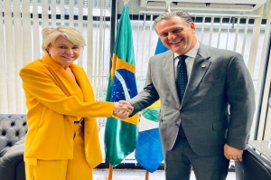 Margareth Buzetti e o Senador Carlos Fávaro