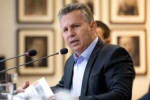 Mauro confirma que fez compromisso com Fábio e não tem &quot;por que voltar atrás&quot;