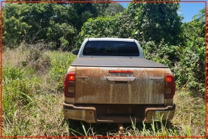 Caminhonete roubada foi encontrada próximo a fazenda em Nobres