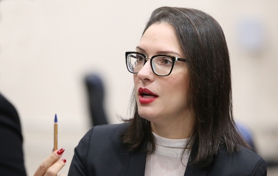 Janaina detona Cattani por &quot;pedir desculpas&quot; a vacas; vai acionar Comissão de Ética