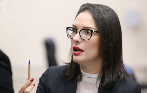 Janaina detona Cattani por &quot;pedir desculpas&quot; a vacas; vai acionar Comissão de Ética