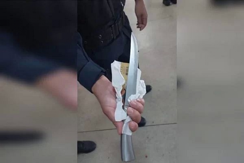 Paciente em fúria esfaqueia segurança em posto de saúde