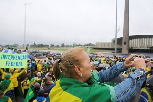 Manifestações espontâneas após as eleições: direito garantido e reforçado pelas Forças Armadas