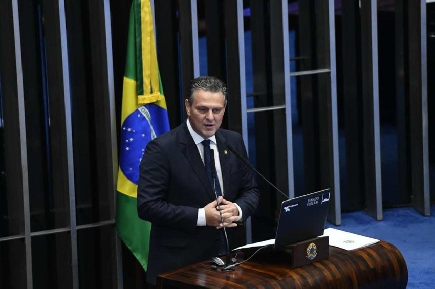 Carlos Fávaro