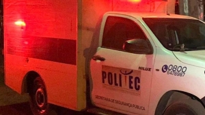 Trabalhadores encontram corpo de mulher enterrado em obra