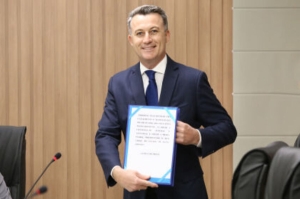 Xuxu Dal Molin assume temporariamente na ALMT na vaga de Dilmar Dal´Bosco