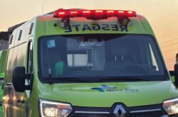 Carreta tomba e motorista morre em rodovia de Mato Grosso