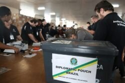 Eleitorado brasileiro apto a votar no exterior cresce 31%, informa TSE
