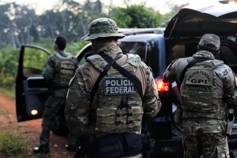 Operação apreende 500 quilos de cocaína em pista clandestina de Mato Grosso