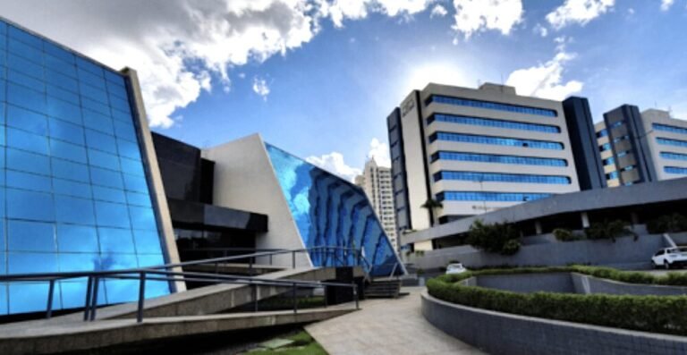 Justiça reconhece vínculo e condena Luverdense a pagar verbas trabalhistas a faxineira que limpava alojamentos do clube