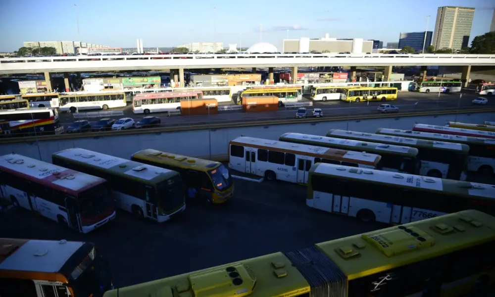 Nunes Marques cobra transporte público gratuito no dia da eleição