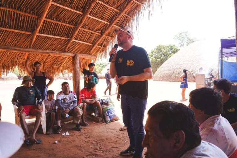 No Xingu, comunidade indígena declara apoio à reeleição de Beto Dois a Um
