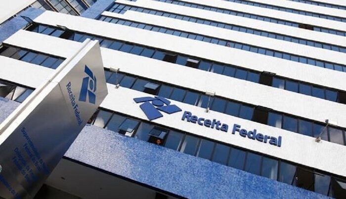 Receita paga hoje R$ 1,26 bilhão em restituições da malha fina