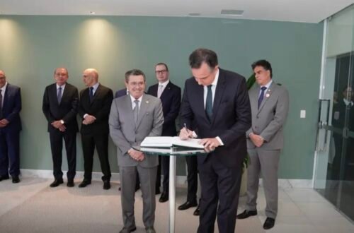 Rodrigo Pacheco toma posse como ministro do TCU