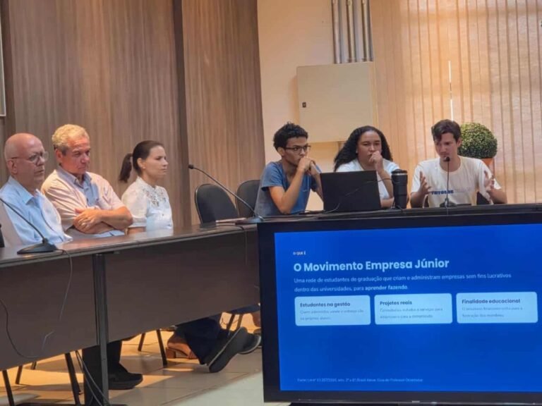 UFMT avalia criação de bolsas para incentivar empresas juniores entre acadêmicos