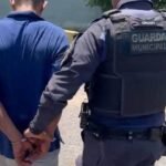 Mulher é hospitalizada após levar facada no mamilo esquerdo e namorado é preso em flagrante