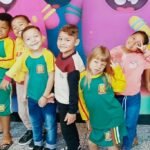 Alunos da EMEB Waldemiro Bertulio Delgado vivem dia de diversão e aprendizado em passeio ao shopping