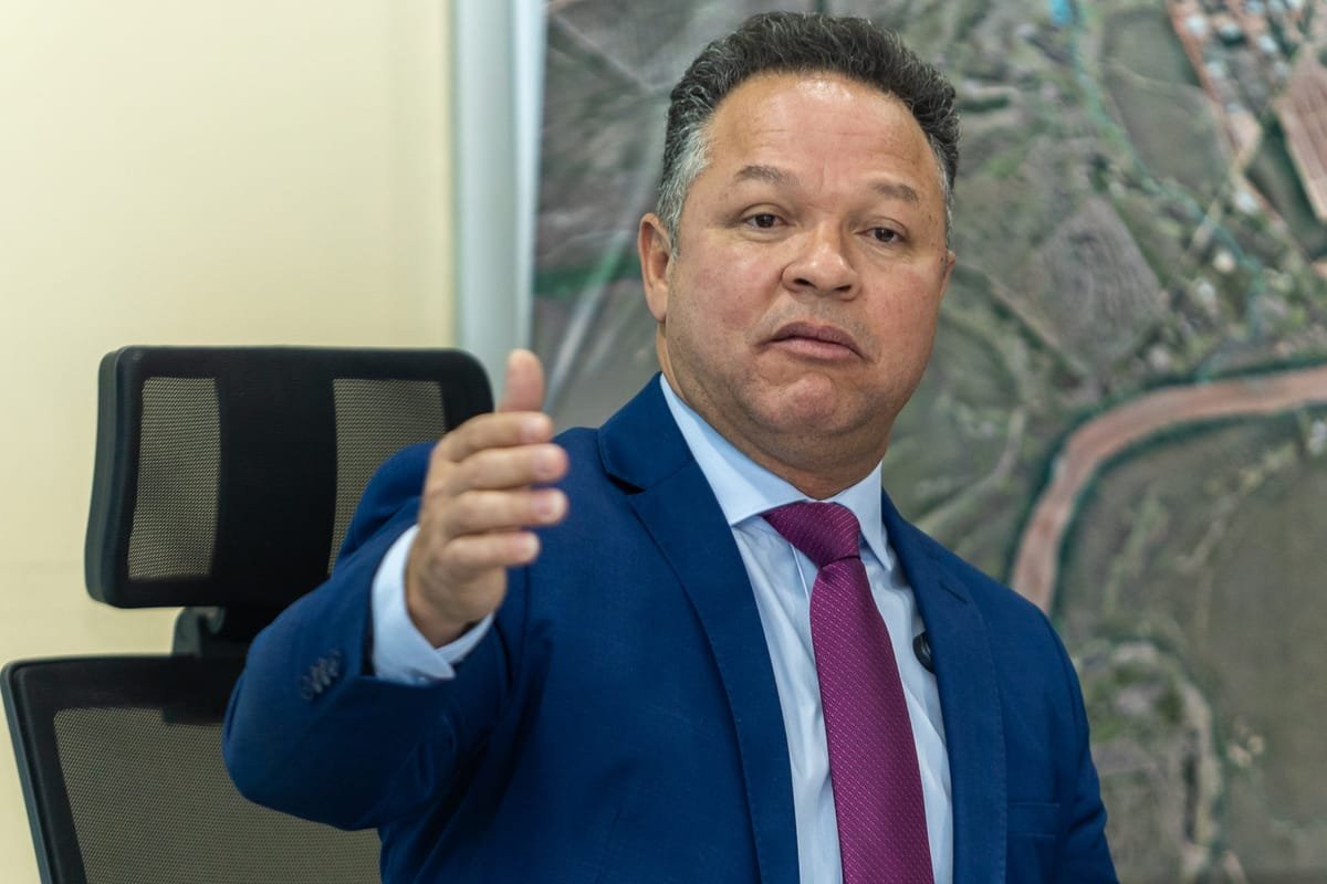 Prefeito rebate ataques do PL após apoiar Pivetta e cobra mudança de postura no partido