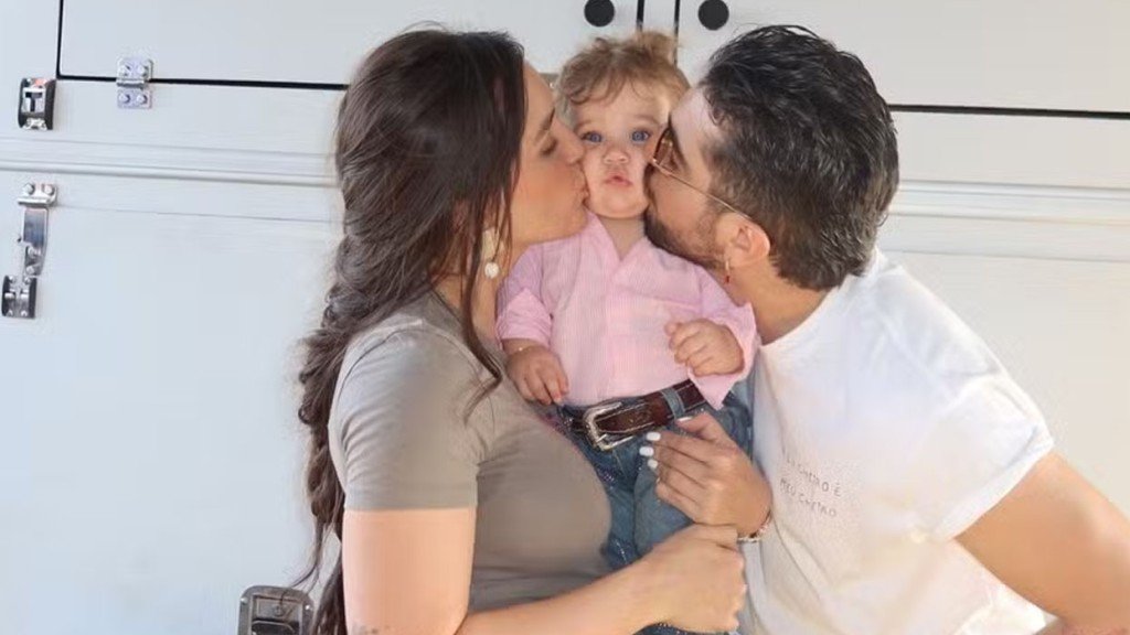 Rafa Kalimann exibe momento fofo da filha Zuza, andando de motinha: ‘Motorizada!’