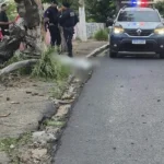 Jovem de 20 anos morre após bater motocicleta contra árvore em Cuiabá
