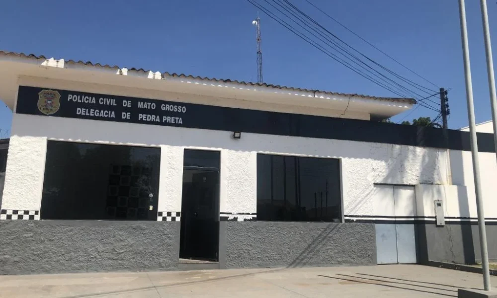 Polícia Civil prende em Rondonópolis mulher condenada a quase 18 anos por roubo, tráfico e receptação