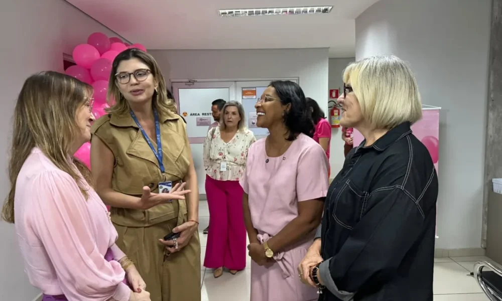 Gisela Simona defende cuidado permanente com a saúde da mulher e ampliação dos exames