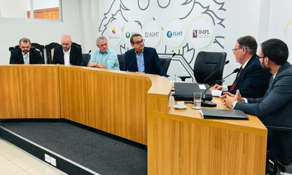 CPI da Saúde questiona ex-secretário sobre R$ 1,1 bilhão em indenizatórios e a “Mulher da SES”