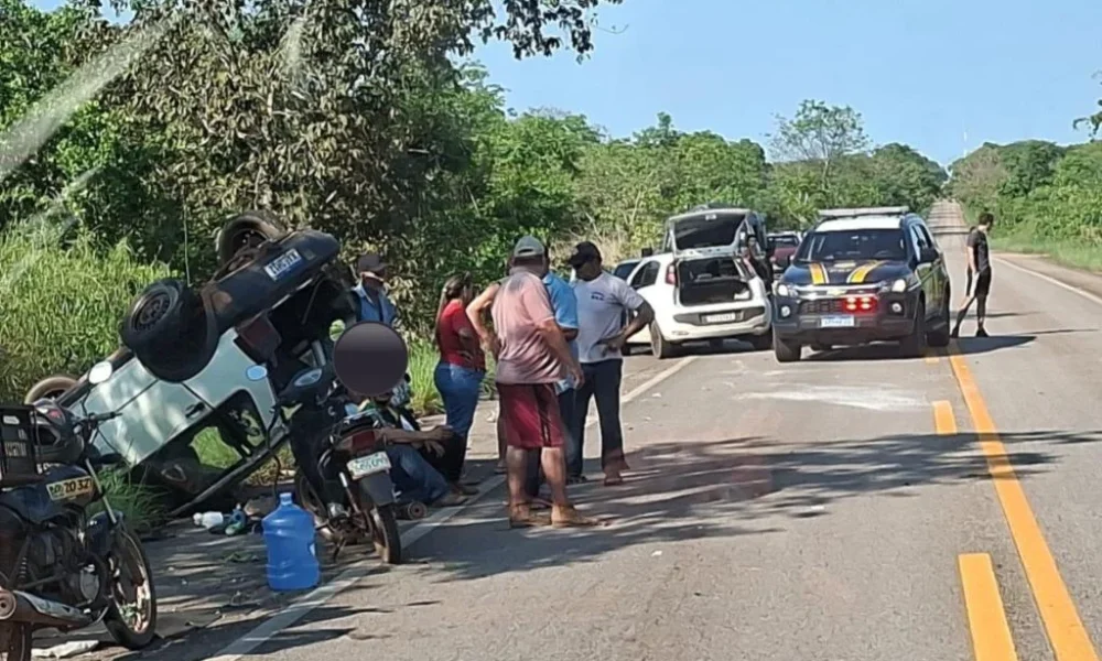 Homem sofre parada cardiorrespiratória após capotar veículo em Cáceres