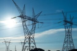 Aneel determina operação especial para garantir energia durante eleições