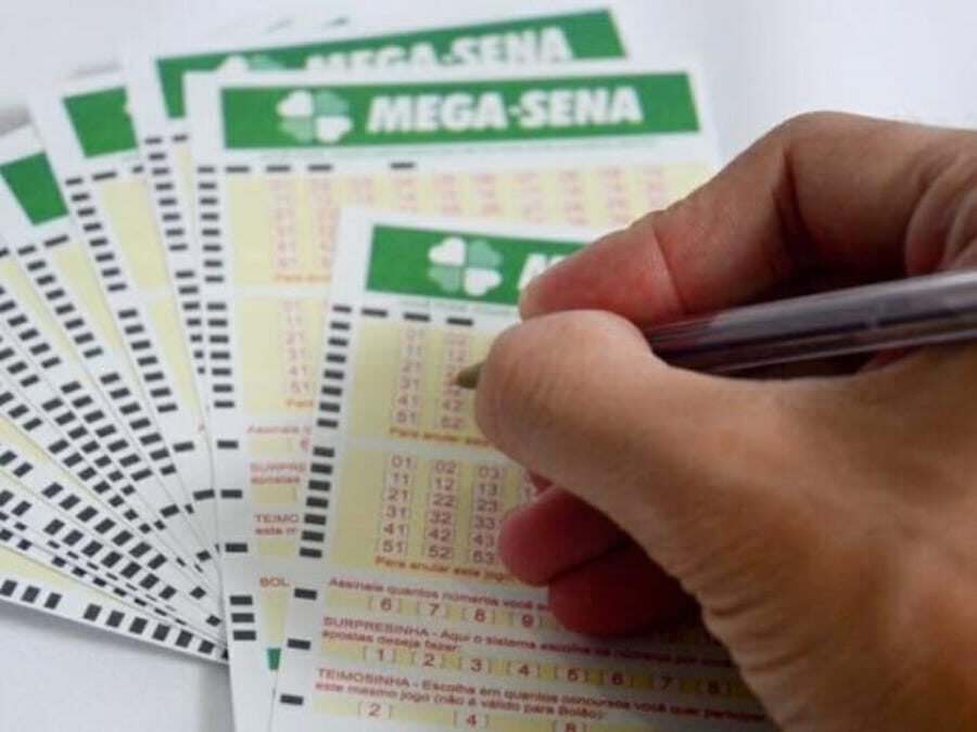 Aposta de Lucas do Rio Verde ganha prêmio por cinco acertos e Mega-Sena acumula em R$ 305 milhões