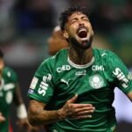 Palmeiras atropela o Corinthians por 4 a 1 no clássico