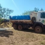 Prefeitura transporta 3,3 toneladas de casquinha de soja para produtores da agricultura familiar