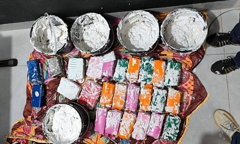 Casal é preso com 26 kg de drogas escondidas em baldes de argamassa em Mato Grosso