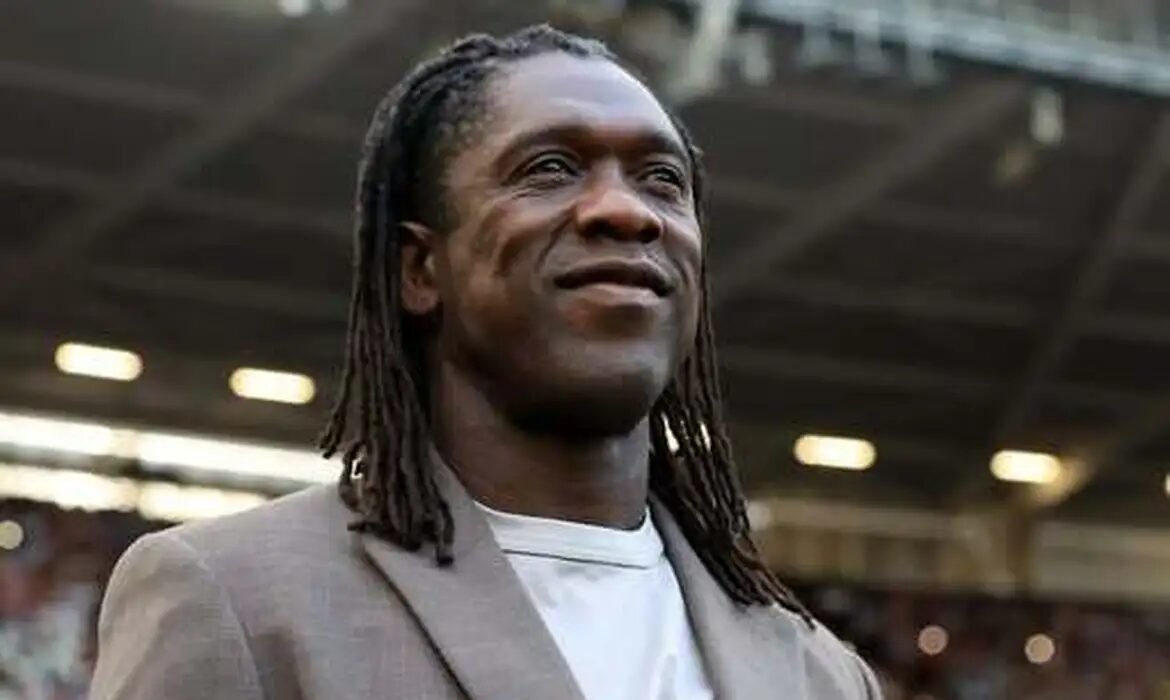 Corinthians contrata Seedorf para evitar rebaixamento no brasileirão