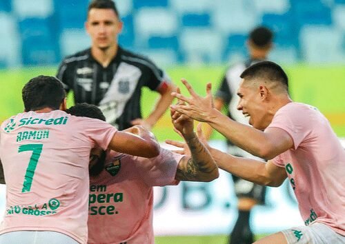 Cuiabá vence em casa e rebaixa Ponte Preta à Série C do Brasileiro