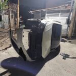 Motorista foge da Rotam, bate em moto e capota carro durante perseguição em Cuiabá