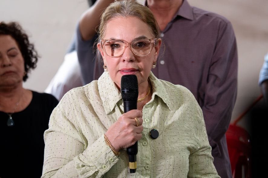 Paula Calil lamenta ter sido excluída de almoço de Ilde, mas prega superação