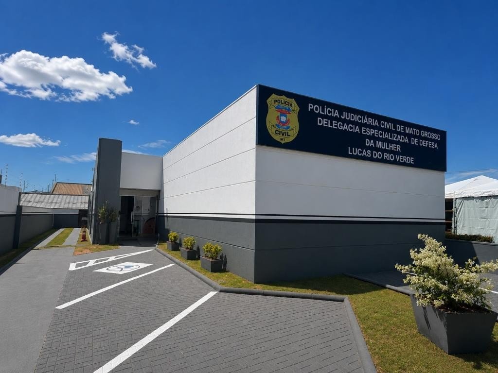 Polícia Civil cumpre mandados em SP contra investigado por divulgar fotos íntimas de vítima de MT
