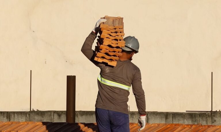 Empresas de Colíder abrem 38 vagas de trabalho para diversas funções