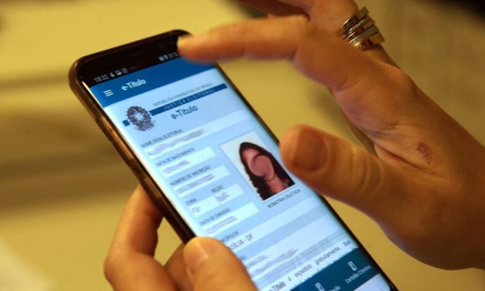 É amanhã! Veja como votar usando o aplicativo e-Título do TSE e consulte local de votação