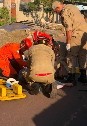 Colisão entre motocicleta e bicicleta deixa duas mulheres feridas em Cáceres