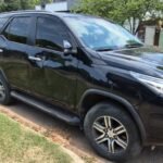 Jovem fica ferida após colisão entre carro e moto em Sinop