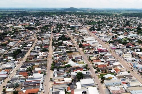 Justiça mantém bloqueio de R$ 1,5 milhão e afastamento parcial de prefeito no Nortão