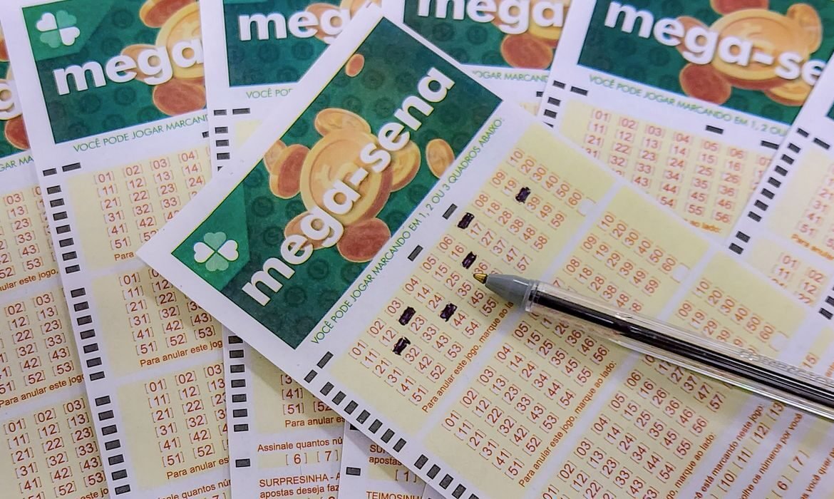 Mega-sena acumula e prêmio dispara para r$ 200 milhões