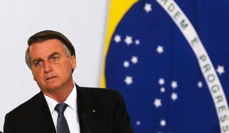 Nunes Marques diz que análise de revisão criminal de Bolsonaro será após o 2º turno